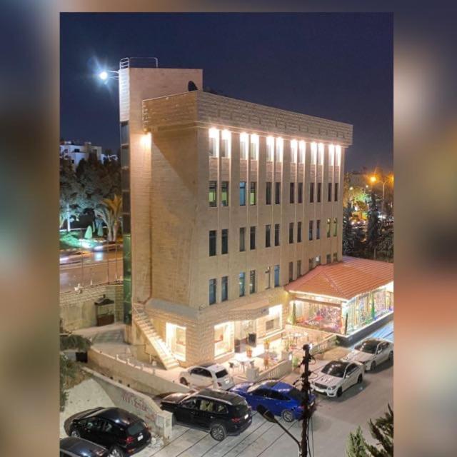 Rozana Hotel Amman Extérieur photo