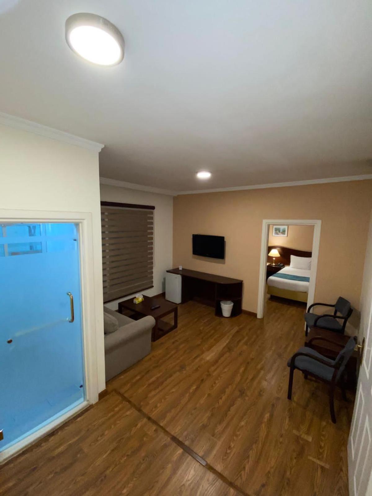 Rozana Hotel Amman Extérieur photo