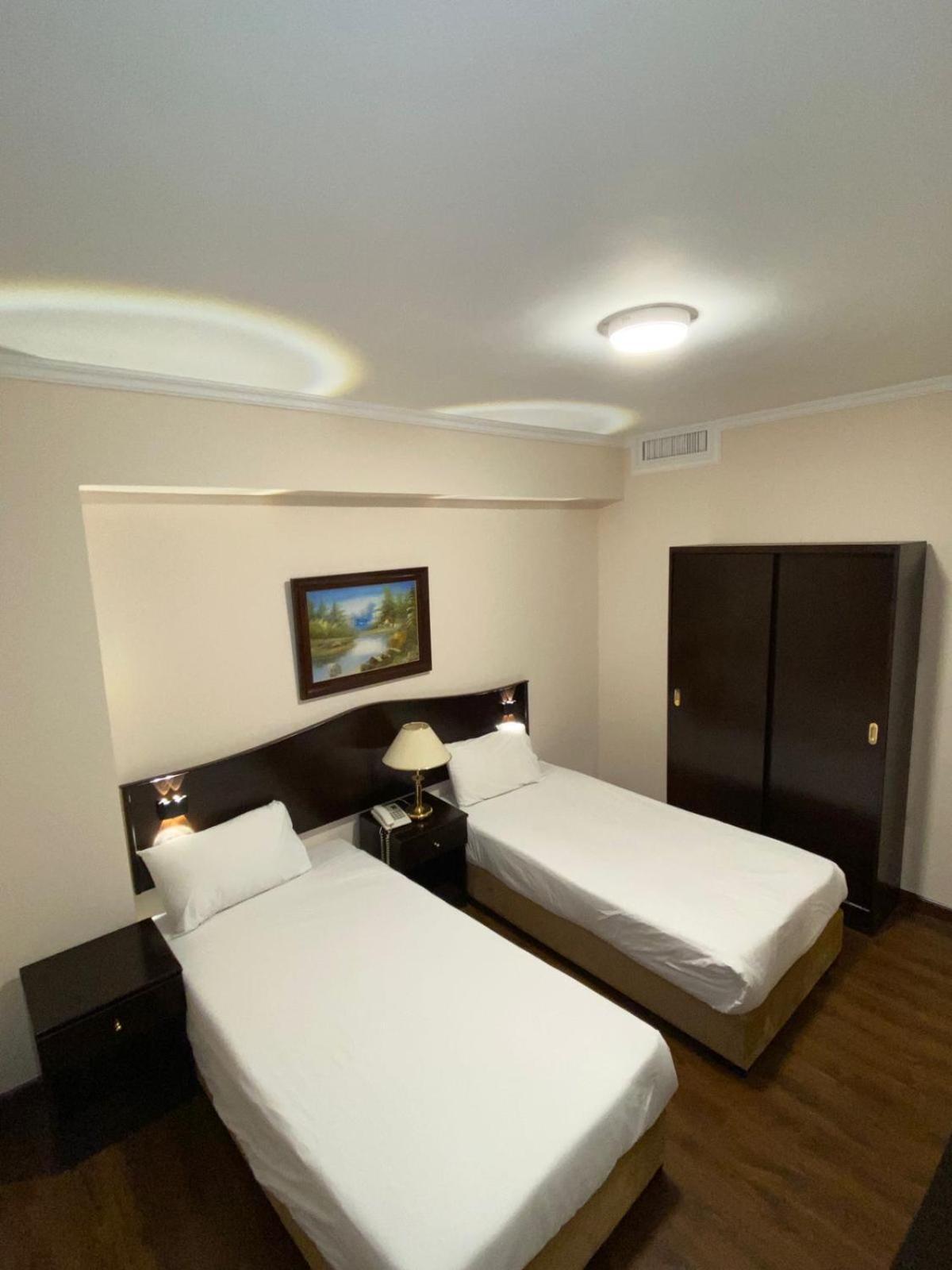 Rozana Hotel Amman Extérieur photo