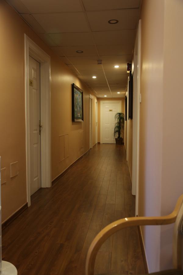 Rozana Hotel Amman Extérieur photo
