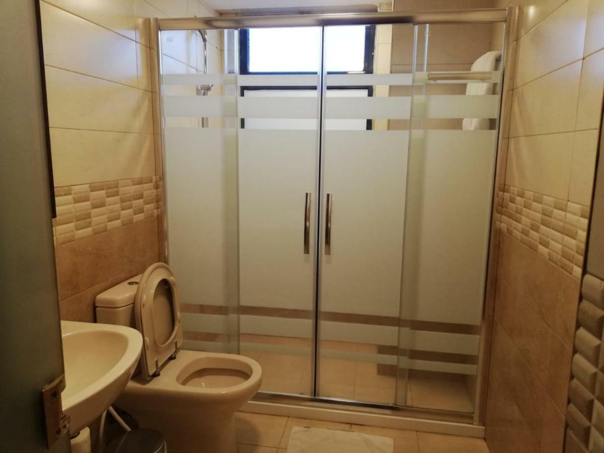 Rozana Hotel Amman Extérieur photo